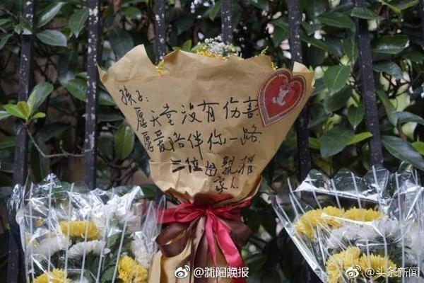 文胖：现在东契奇是湖人的核心 我认为詹姆斯仍然希望留在湖人